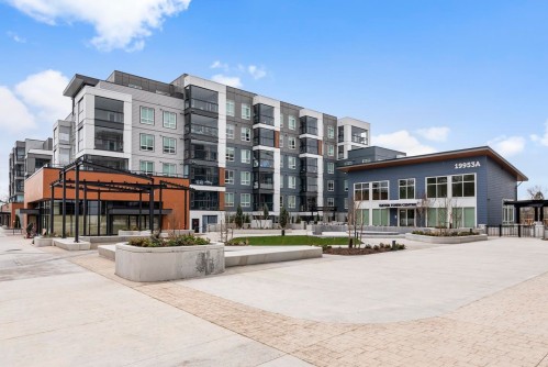 104-19953 76 Avenue, Langley, BC 