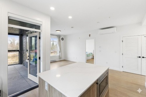 104-19953 76 Avenue, Langley, BC 