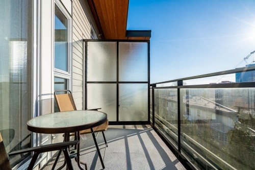 401-13919 Fraser Highway, Surrey, BC 