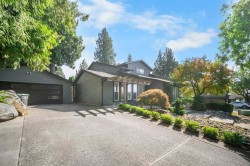 5786 Aberdeen Street  Surrey, BC V3S 4W2