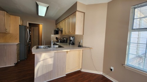 30-9168 Fleetwood Way, Surrey, BC 