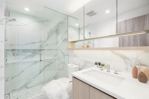 3505-13768 100Th Avenue, Surrey, BC 