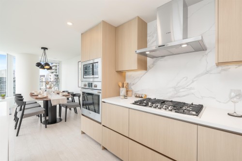 3505-13768 100Th Avenue, Surrey, BC 