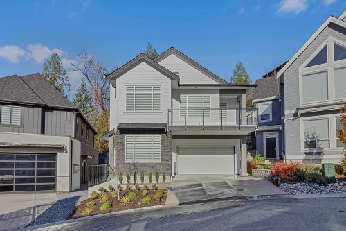 11-4217 Old Clayburn Road  Abbotsford, BC V3G 1L5