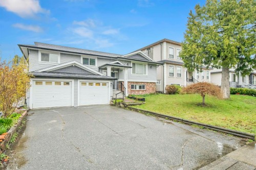14539 Chartwell Drive, Surrey, BC 