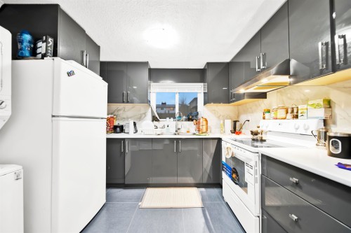 14539 Chartwell Drive, Surrey, BC 