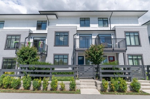 100-15255 Sitka Drive, Surrey, BC 
