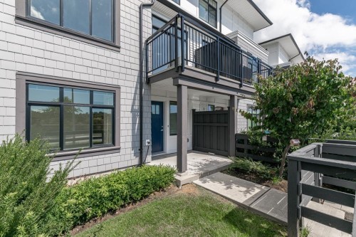 100-15255 Sitka Drive, Surrey, BC 