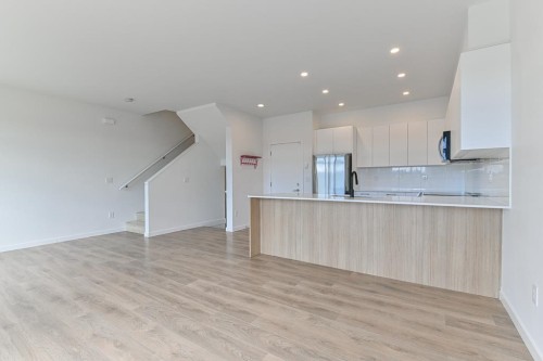 100-15255 Sitka Drive, Surrey, BC 