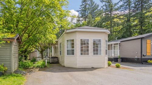 52-3931 198 Street  Langley, BC V3A 1C9