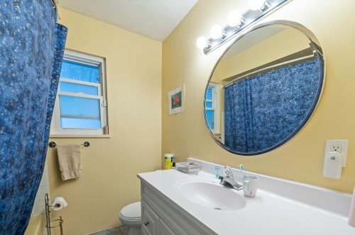 8625 Margate Place, Surrey, BC 