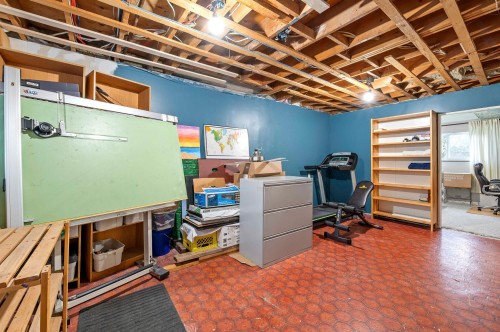8625 Margate Place, Surrey, BC 