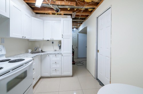 8625 Margate Place, Surrey, BC 