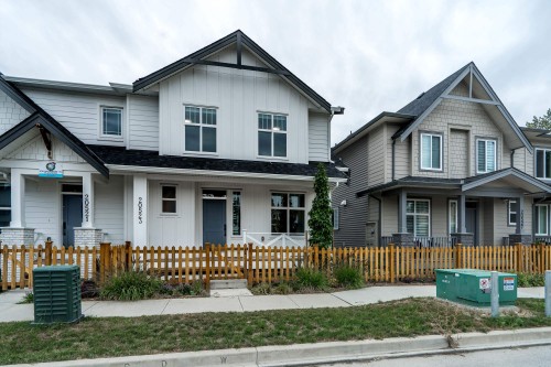 20523 76 Avenue  Langley, BC V2Y 3T1