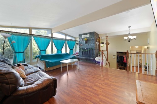 20624 48 Avenue, Langley, BC - Indoor