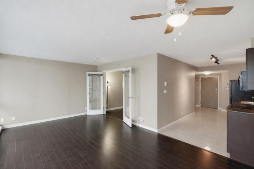 2408-13618 100 Avenue, Surrey, BC 