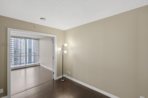 2408-13618 100 Avenue, Surrey, BC 