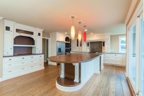 15708 Cliff Avenue, White Rock, BC 