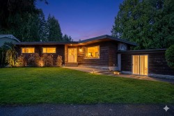 5-2310 Christopherson Road  Surrey, BC V4A 3L4