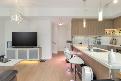 Th3-13720 100 Avenue, Surrey, BC 