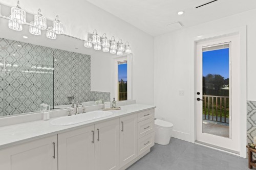 19890 16 Avenue, Langley, BC 