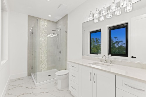 19890 16 Avenue, Langley, BC 