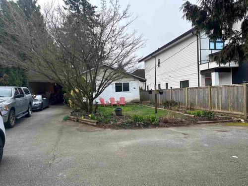 11140 84 Avenue  Delta, BC V4C 2L7