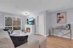 352-15850 26 Avenue  Surrey, BC V3Z 2N6