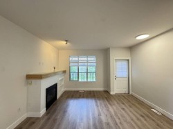 19478 65 Ave  Surrey, BC V4N 5X5