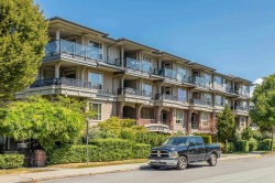 306-15357 17a Avenue  Surrey, BC V4A 1V4