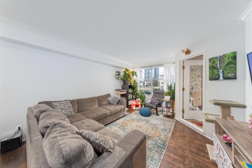 313-10533 University Drive, Surrey, BC 