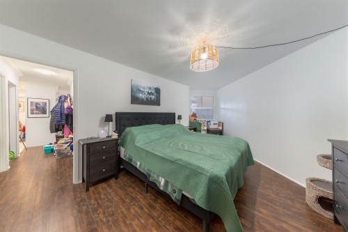 313-10533 University Drive, Surrey, BC 