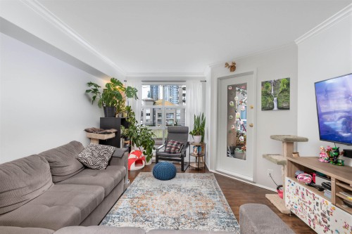 313-10533 University Drive, Surrey, BC 