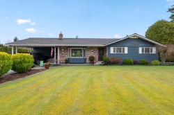 23325 34a Avenue  Langley, BC V2Z 2H6
