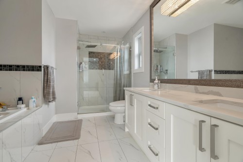 27687 Railcar Crescent, Abbotsford, BC 