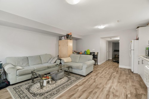 27687 Railcar Crescent, Abbotsford, BC 