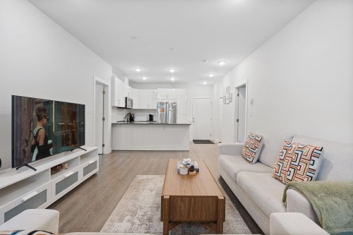 113-15351 101 Avenue, Surrey, BC 