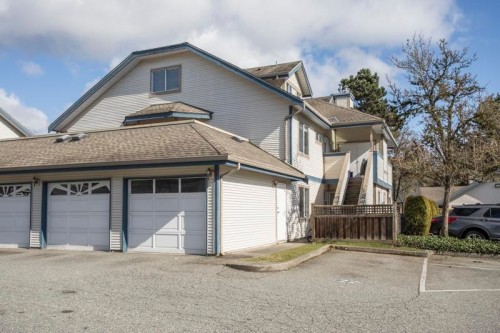 213-7837 120a Street  Surrey, BC V3W 0W9