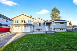 9044 144 Street  Surrey, BC V3V 5Z8