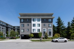 410-15835 85 Avenue  Surrey, BC V4N 0Y2