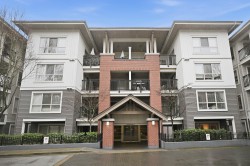 A403-8929 202 Street  Langley, BC V1M 0B4