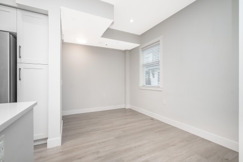 14-22128 48A Avenue, Langley, BC 