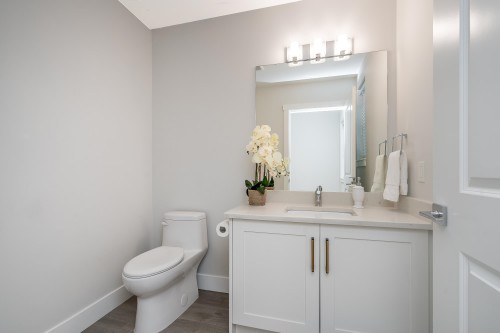 14-22128 48A Avenue, Langley, BC 