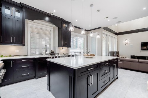13530 60 Avenue, Surrey, BC 