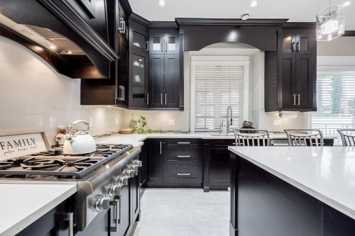 13530 60 Avenue, Surrey, BC 