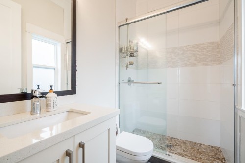 13530 60 Avenue, Surrey, BC 