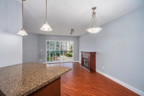 202-2955 Diamond Crescent, Abbotsford, BC 