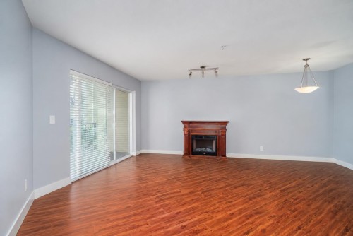 202-2955 Diamond Crescent, Abbotsford, BC 