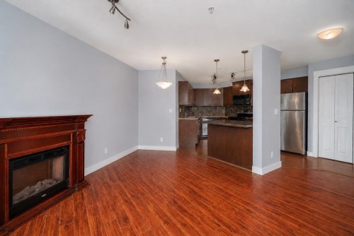 202-2955 Diamond Crescent, Abbotsford, BC 