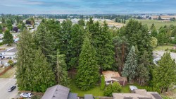 2161 Martens Street  Abbotsford, BC V2T 6M6